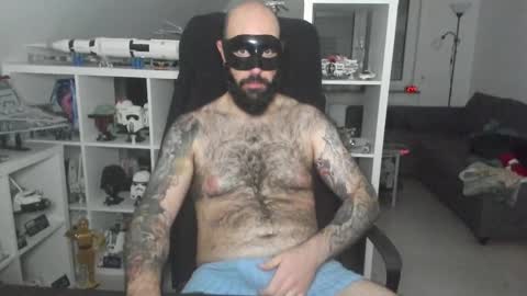 Robert online show from 11/23/25, 01:49