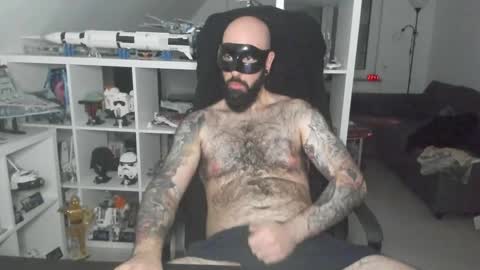 Robert online show from 11/29/25, 10:46