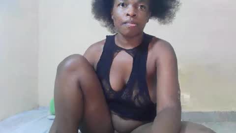 Snapshot of dirtybugg chatting on 03/06/26, 09:33 dirtybugg online show from 03/06/26, 09:33