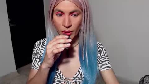 dirtydanezka online show from 11/21/25, 04:33