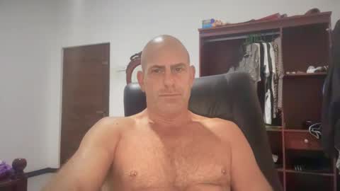 Dirtydanlondon online show from 03/03/25, 09:44