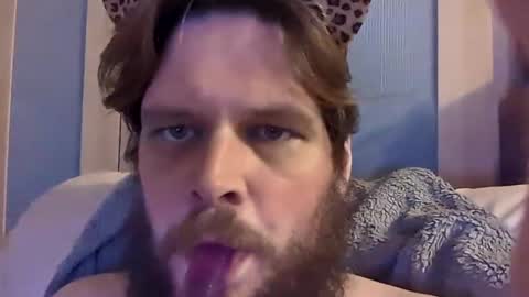 Dirtydog online show from 10/31/25, 09:05