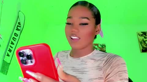 Naomy  online show from 10/04/25, 05:05