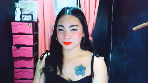 Snapshot of dirtygirls_grace chatting on 02/14/26, 11:18 grace online show from 02/14/26, 11:18