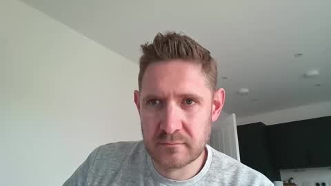 Snapshot of dirtylondon729 chatting on 04/20/26, 10:29 Exhibitionist Ben online show from 04/20/26, 10:29