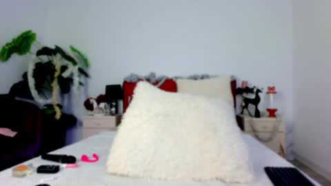 Snapshot of dirtystudentgirl chatting on 01/06/26, 10:08 Chloe online show from 01/06/26, 10:08