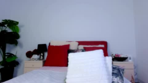 Snapshot of dirtystudentgirl chatting on 03/27/26, 10:04 Chloe online show from 03/27/26, 10:04