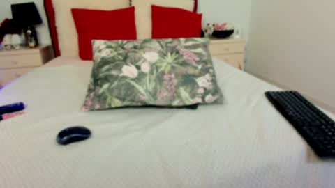 Snapshot of dirtystudentgirl chatting on 04/08/26, 08:58 Chloe online show from 04/08/26, 08:58