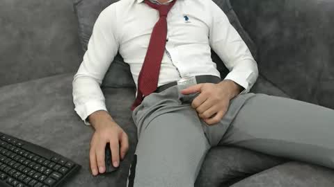 dirtyybooyy77 online show from 10/10/25, 12:15