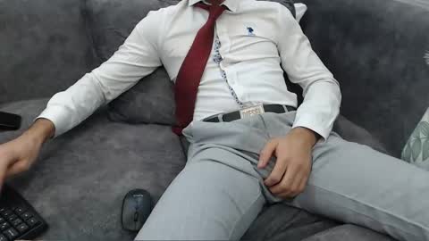 dirtyybooyy77 online show from 11/09/25, 07:01