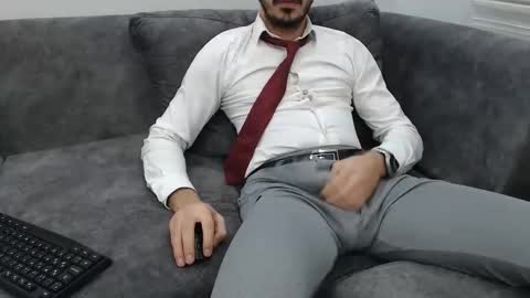 dirtyybooyy77 online show from 01/09/26, 11:39