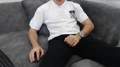 dirtyybooyy77 online show from 01/11/26, 12:32