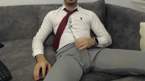 dirtyybooyy77 online show from 02/17/26, 11:00