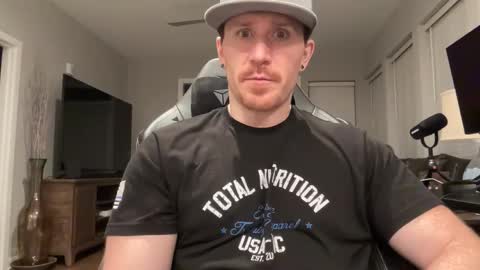 Snapshot of discgolf4life chatting on 02/28/25, 03:37 JustinDulgeXXX online show from 02/28/25, 03:37