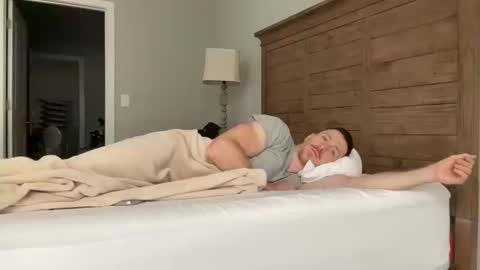 Snapshot of discgolf4life chatting on 10/11/25, 03:54 JustinDulgeXXX online show from 10/11/25, 03:54