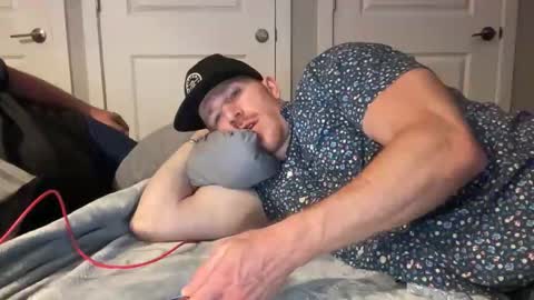 Snapshot of discgolf4life chatting on 10/12/25, 04:00 JustinDulgeXXX online show from 10/12/25, 04:00