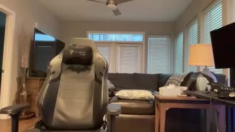 Snapshot of discgolf4life chatting on 03/15/26, 11:11 JustinDulgeXXX online show from 03/15/26, 11:11