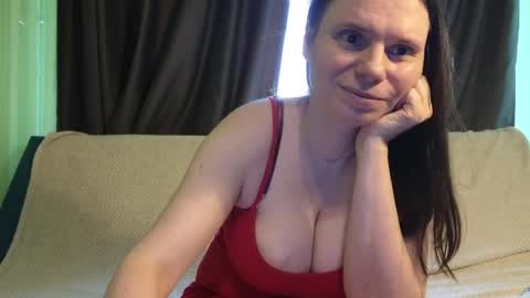 Snapshot of disco_fever80 chatting on 04/14/26, 08:42 disco_fever80 online show from 04/14/26, 08:42