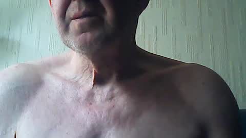 Snapshot of discovery63 chatting on 07/07/26, 09:35 discovery63 online show from 07/07/26, 09:35