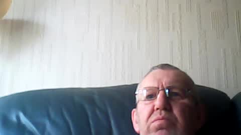 Snapshot of discovery63 chatting on 07/21/26, 12:18 discovery63 online show from 07/21/26, 12:18
