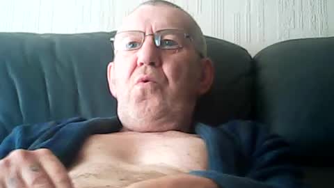 Snapshot of discovery63 chatting on 08/02/26, 08:46 discovery63 online show from 08/02/26, 08:46