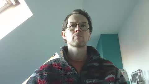 Snapshot of discovery_99 chatting on 03/03/26, 02:23 discovery_99 online show from 03/03/26, 02:23