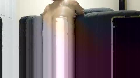 Snapshot of discreetdwarf88 chatting on 11/06/25, 02:12 Discreetdwarf88 online show from 11/06/25, 02:12