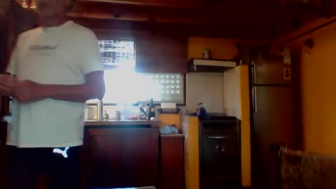 discretopasivo online show from 11/30/25, 01:59