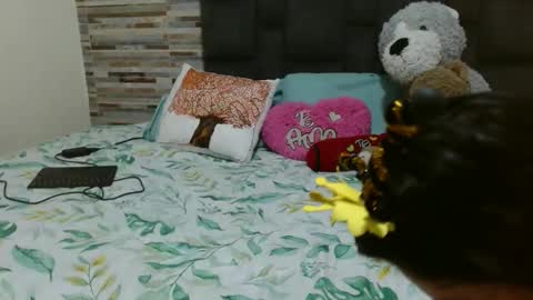 Snapshot of disneey2888 chatting on 10/26/25, 06:58 disneey2888 online show from 10/26/25, 06:58