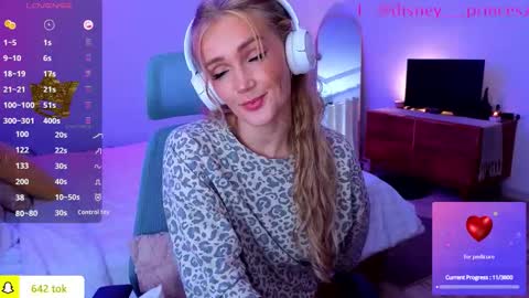 Snapshot of disney__princess chatting on 02/06/26, 11:46 JASMINE online show from 02/06/26, 11:46