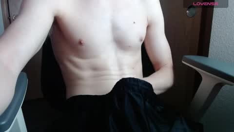 Snapshot of disorderlyslut chatting on 03/31/26, 03:34 disorderlyslut online show from 03/31/26, 03:34