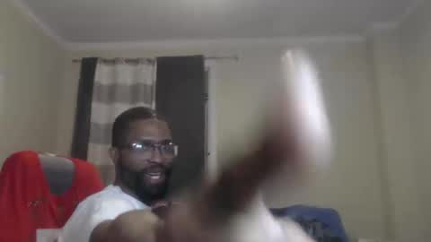 Snapshot of disr3sp3ctfully_dipp3d chatting on 12/25/24, 10:48 Your Best Worst Nightmare online show from 12/25/24, 10:48