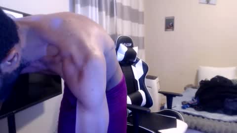 Snapshot of disr3sp3ctfully_dipp3d chatting on 10/29/25, 12:35 Your Best Worst Nightmare online show from 10/29/25, 12:35