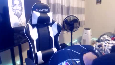 Snapshot of disr3sp3ctfully_dipp3d chatting on 10/30/25, 12:45 Your Best Worst Nightmare online show from 10/30/25, 12:45