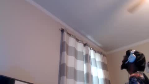 Snapshot of disr3sp3ctfully_dipp3d chatting on 11/13/25, 01:54 Your Best Worst Nightmare online show from 11/13/25, 01:54