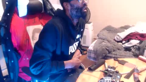 Snapshot of disr3sp3ctfully_dipp3d chatting on 11/18/25, 06:56 Your Best Worst Nightmare online show from 11/18/25, 06:56