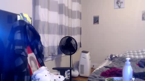 Snapshot of disr3sp3ctfully_dipp3d chatting on 11/29/25, 12:35 Your Best Worst Nightmare online show from 11/29/25, 12:35