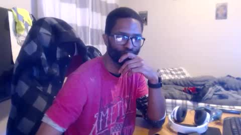 Snapshot of disr3sp3ctfully_dipp3d chatting on 12/14/25, 12:16 Your Best Worst Nightmare online show from 12/14/25, 12:16