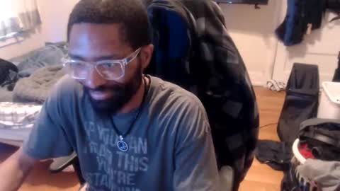 Snapshot of disr3sp3ctfully_dipp3d chatting on 05/01/26, 01:37 Your Best Worst Nightmare online show from 05/01/26, 01:37