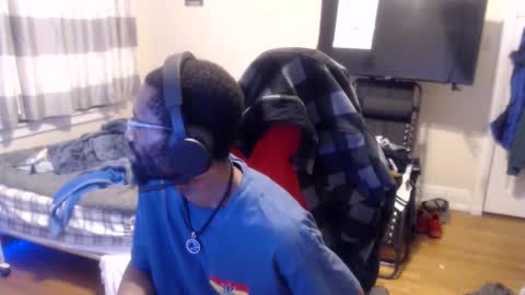 Snapshot of disr3sp3ctfully_dipp3d chatting on 05/11/26, 07:14 Your Best Worst Nightmare online show from 05/11/26, 07:14