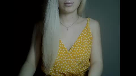 DitaMilton online show from 12/27/24, 06:31