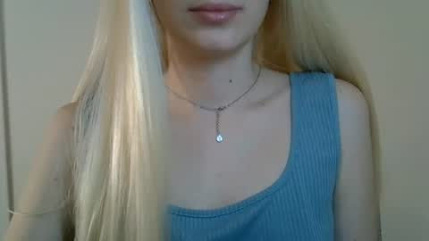 Snapshot of ditamilton chatting on 07/16/26, 08:59 DitaMilton online show from 07/16/26, 08:59