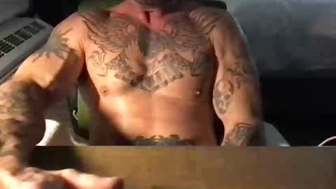 Snapshot of divermedic13 chatting on 12/17/25, 05:13 divermedic13 online show from 12/17/25, 05:13