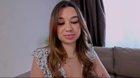 Tia online show from 02/23/25, 05:34