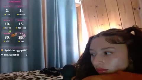 Divina Claire    online show from 10/22/25, 02:01