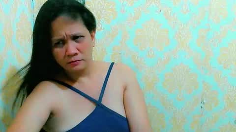     Divine Grace Close To Your Hear online show from 11/01/25, 03:30