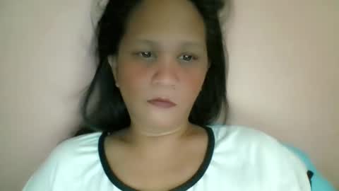     Divine Grace Close To Your Hear online show from 03/29/26, 01:33