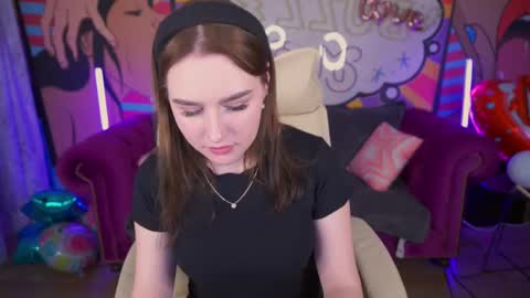 Snapshot of divinejasss chatting on 02/20/25, 11:54 DivineJasss online show from 02/20/25, 11:54