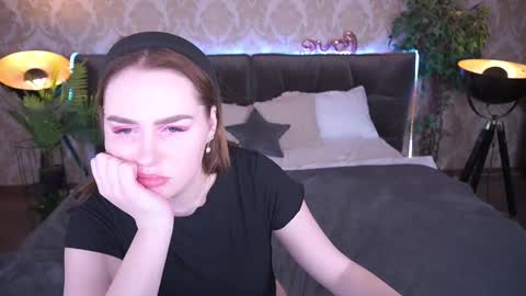 Snapshot of divinejasss chatting on 02/23/25, 11:47 DivineJasss online show from 02/23/25, 11:47