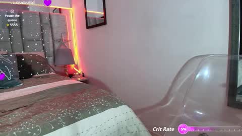 divinepearl online show from 02/24/26, 04:38